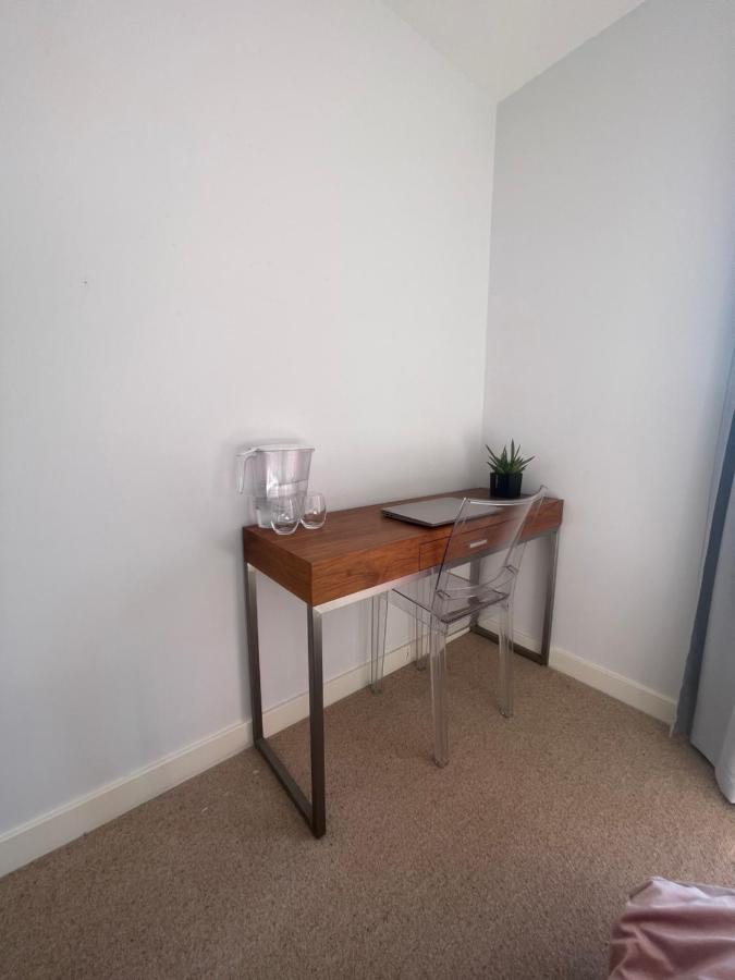 Bright Spacious En-Suite Room W/ London Views - 8Min From London Bridge! Bagian luar foto